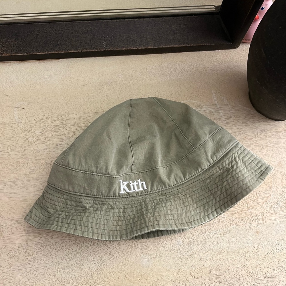 Kith bucket hat